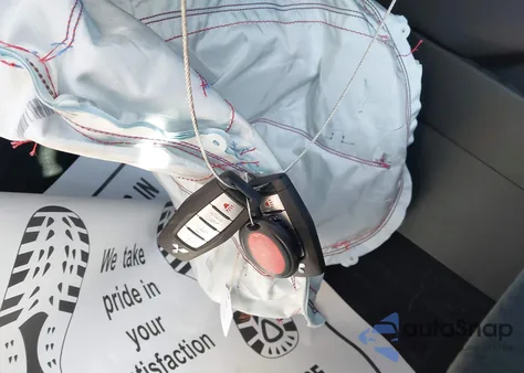 2023 Mitsubishi Outlander Se 2.5 2Wd/Se Black Edition 2Wd/Se Special Edition 2Wd z USA, uszkodzony, nr VIN JA4J3UA86PZ033611